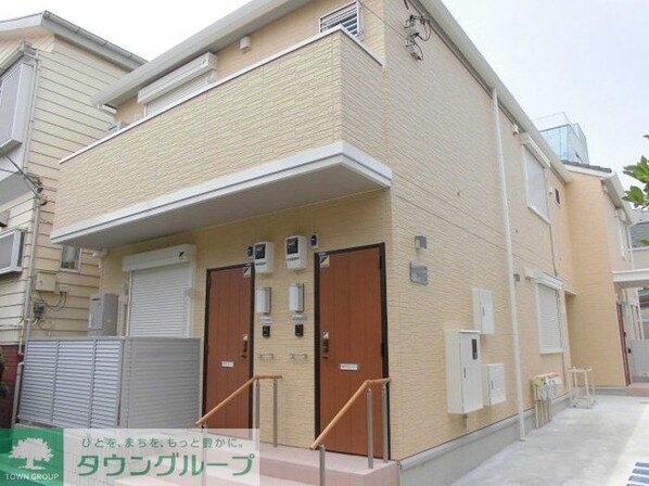 フローラの物件外観写真